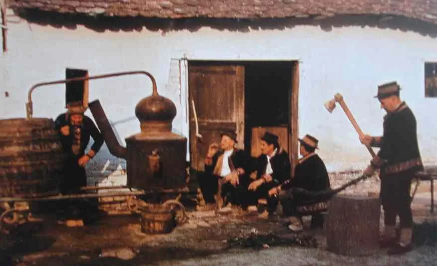 Staro pečenje rakije